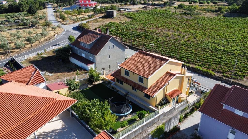 הוילה אגיאר דה ביירה Casa De Ferias Santos מראה חיצוני תמונה