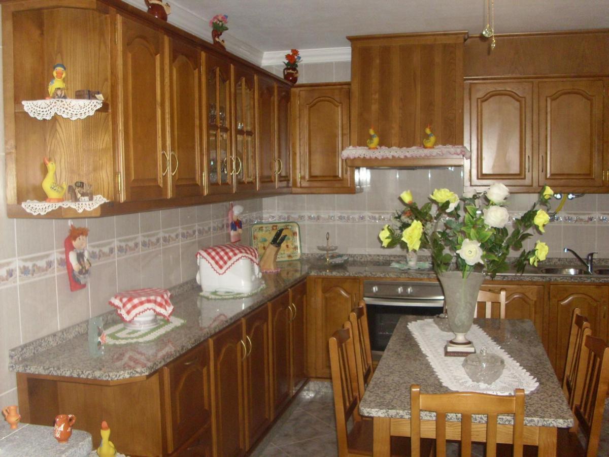 הוילה אגיאר דה ביירה Casa De Ferias Santos מראה חיצוני תמונה
